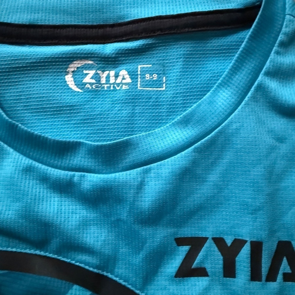Zyia Boys swim Shorts size 10/11 (small fits like an 8/9) and shirt size 8/9 - Picture 3 of 3